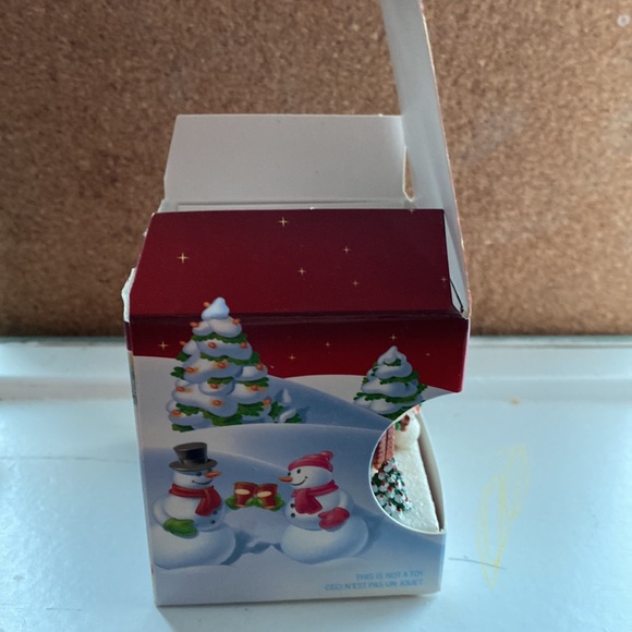 Tim Hortons Cofee House Christmas Ornament Snowman with Red Cord - Picture 5 of 8